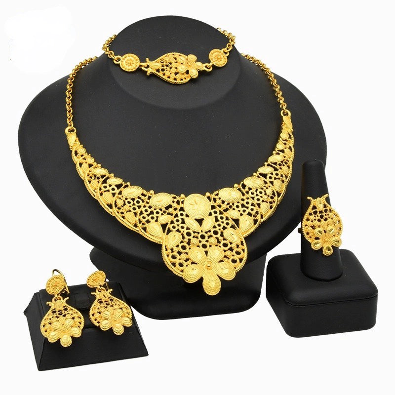 Women's Fashionable End-of-Year Alloy Necklace